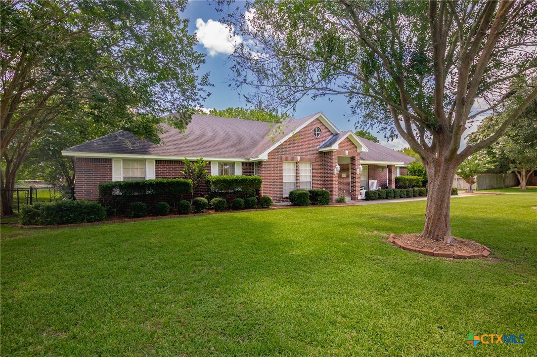 303 Perth Road Victoria, TX 77904 - Photo 28 of 39