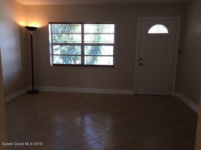 110 Del Flora Indialantic, FL 32903 - Photo 3 of 26 IMG_4481