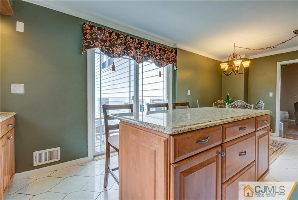 52 Agate Road East Brunswick, NJ 08816 - Photo 4 of 25 Gallery Image 4