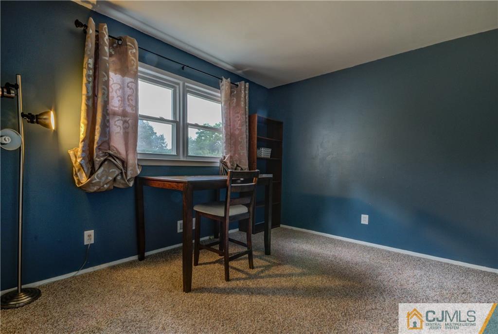 52 Agate Road East Brunswick, NJ 08816 - Photo 9 of 25 Gallery Image 9