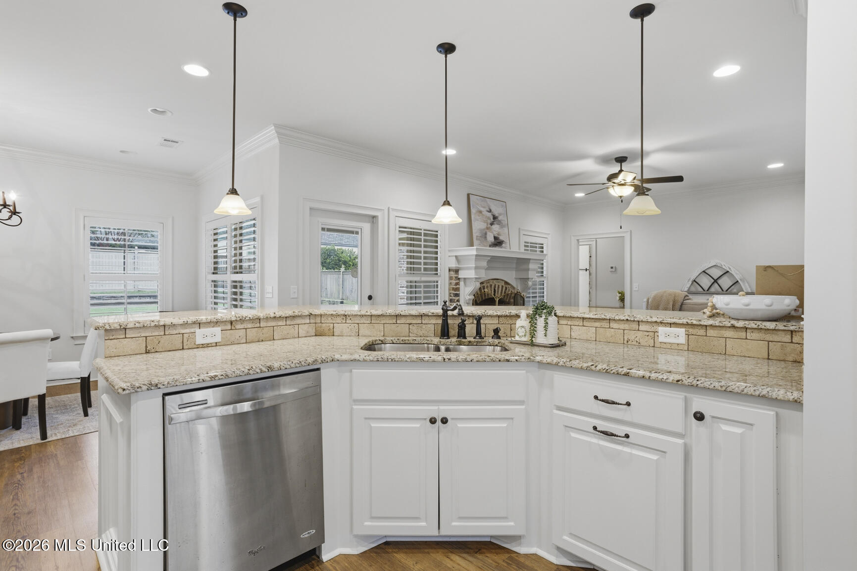 4282 Berlin Drive Jackson, MS 39211 - Photo 11 of 31 4282 Berlin-14
