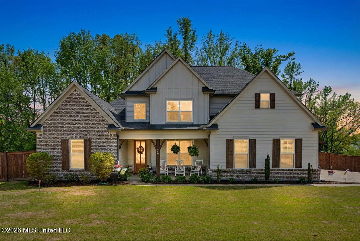 1-web-or-mls-4590 Pierce D-1 Twilight