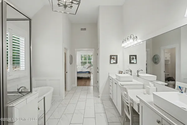 $649,900 | 4590 Pierce Drive, Hernando, MS 38632