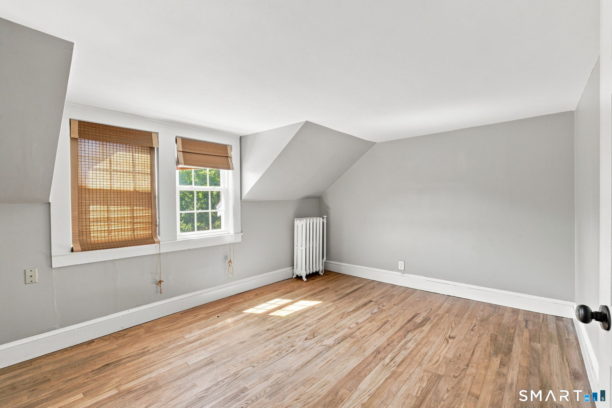268 Ridgewood Road West Hartford, CT 06107 - Photo 29 of 40 Gallery Image 29