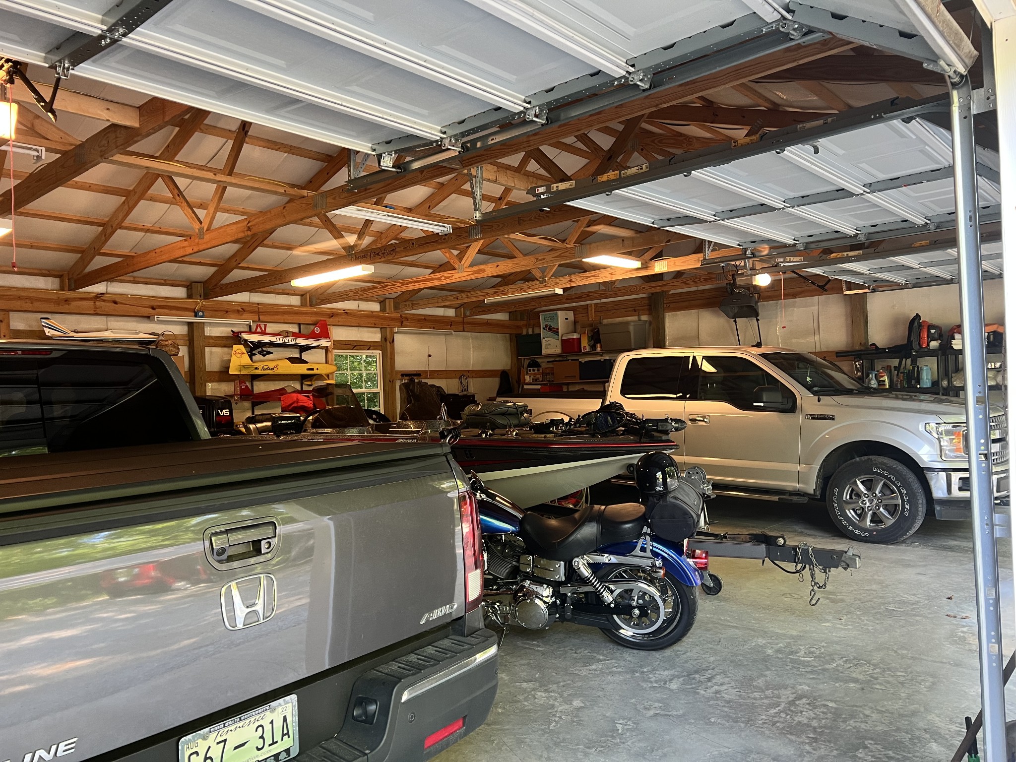 219 Freeland Road Portland, TN 37148 - Photo 42 of 53 a view of car garage