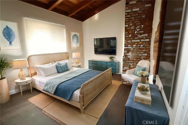 $6,000 | 1054 North Grand Street, Orange, CA 92867
