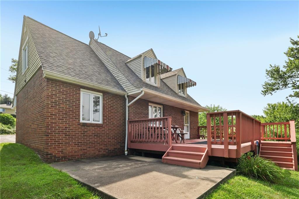 675 Meadow Lane Rochester, PA 15074 - Photo 24 of 36