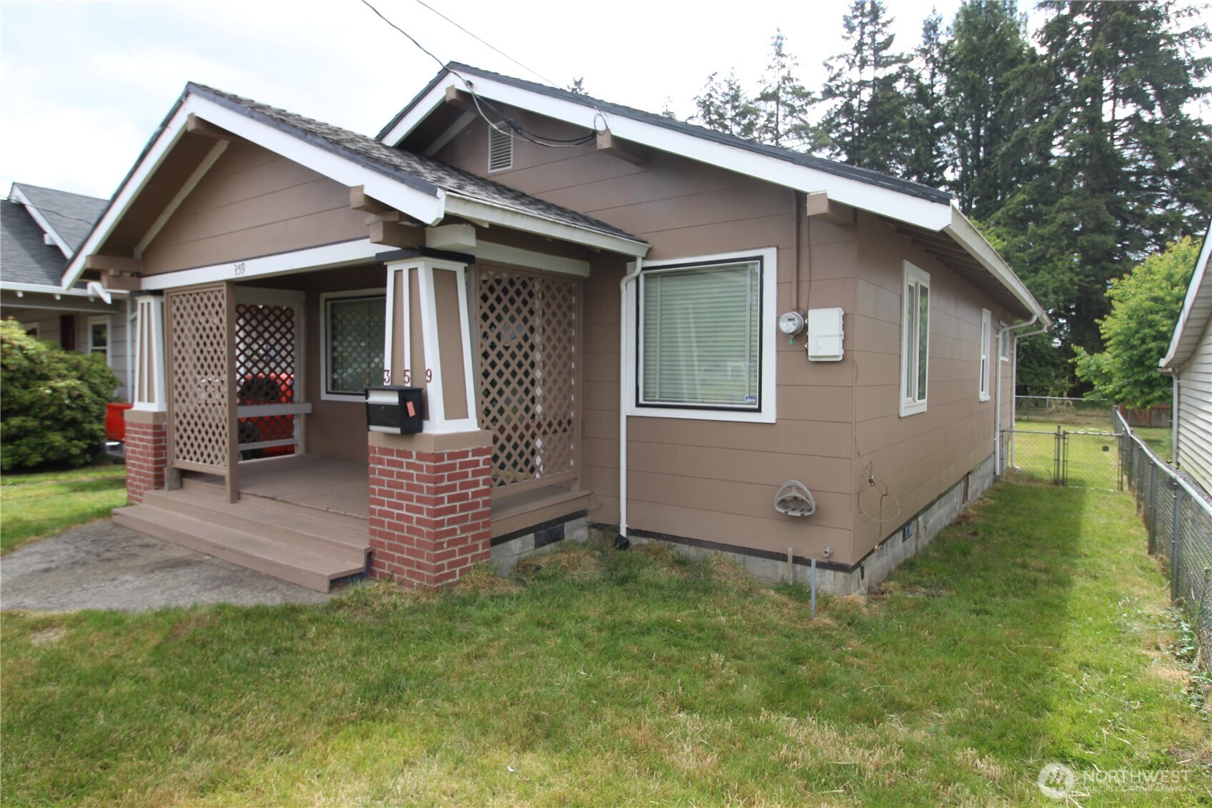 359 Southwest 9th Street Chehalis, WA 98532 - Photo 4 of 21