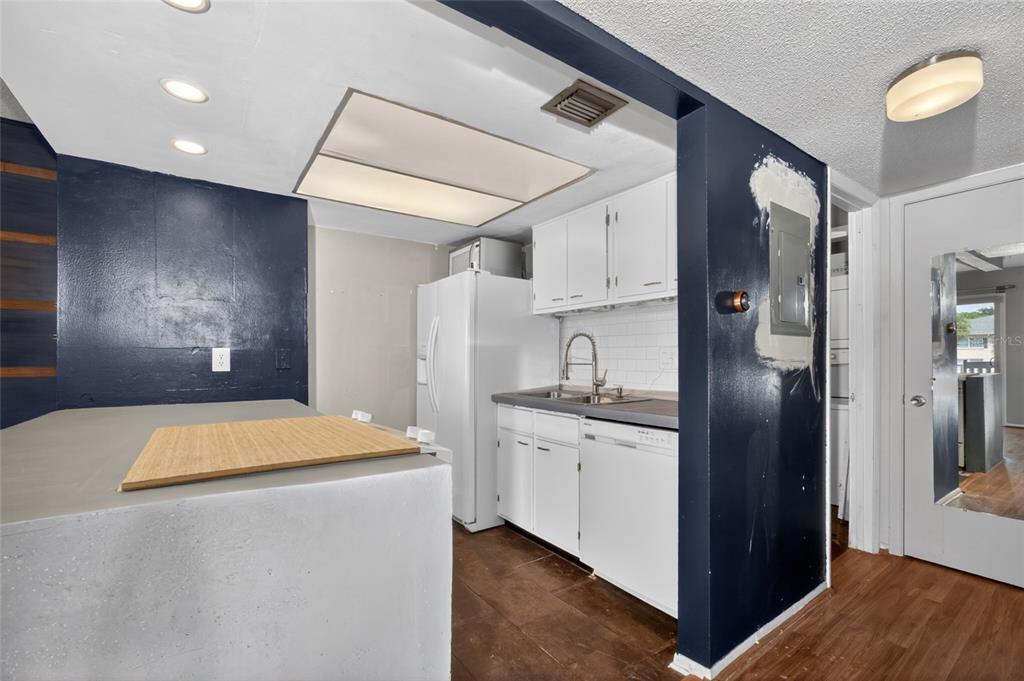 1935 South Conway Road, Unit L5 Orlando, FL 32812 - Photo 9 of 19