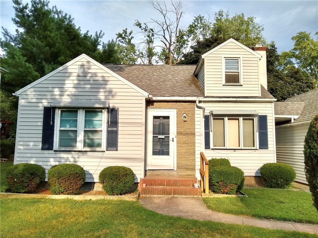 260 Pardee Road Irondequoit, NY 14609 - Photo 1 of 1 Beautifully maintained Cape Cod.