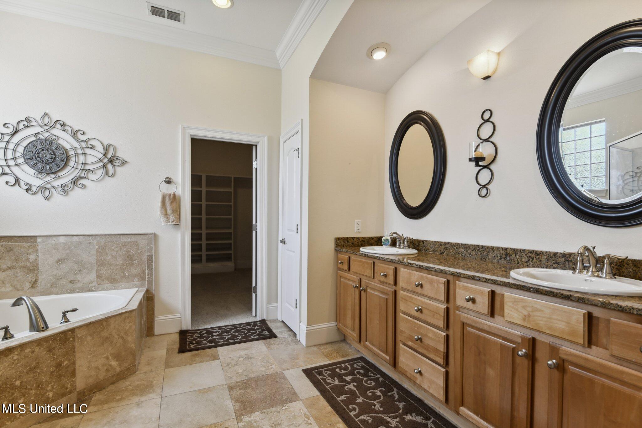 2297 Sunkist Country Club Road Biloxi, MS 39532 - Photo 23 of 34 026