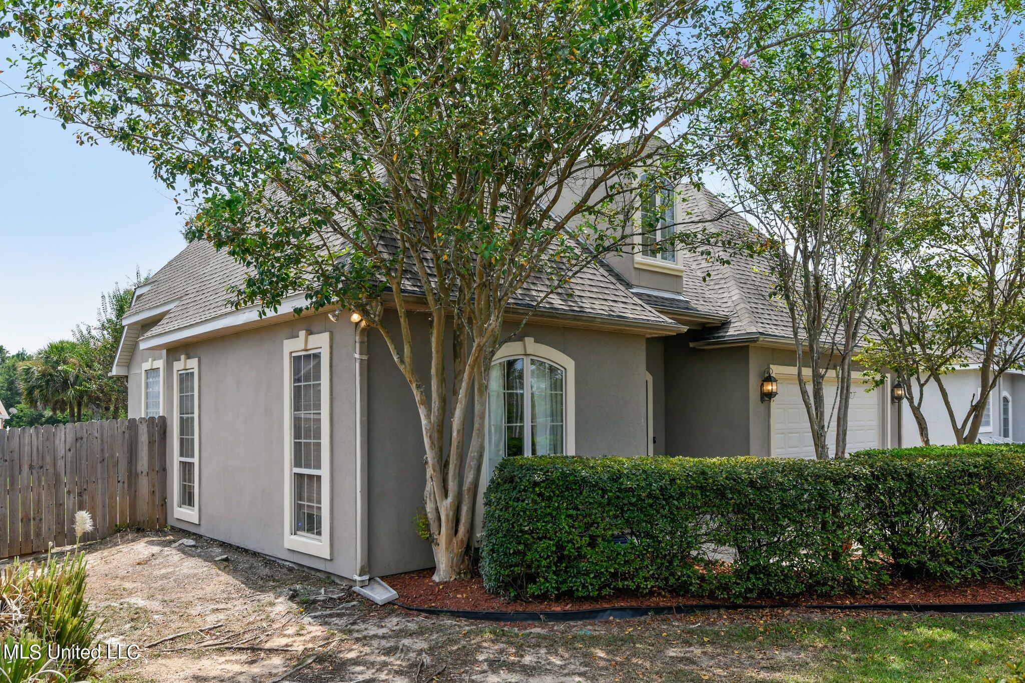 2297 Sunkist Country Club Road Biloxi, MS 39532 - Photo 33 of 34 003
