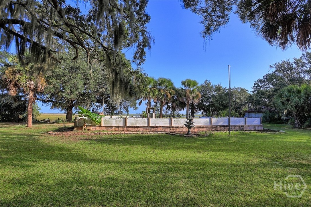 302 East Point Drive Savannah, GA 31410 - Photo 6 of 71