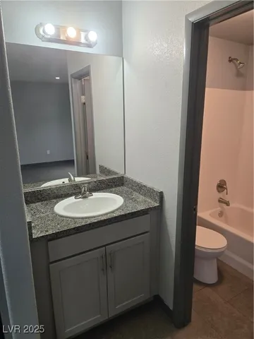 $800 | 223 North 9th Street, Unit 208, Las Vegas, NV 89101