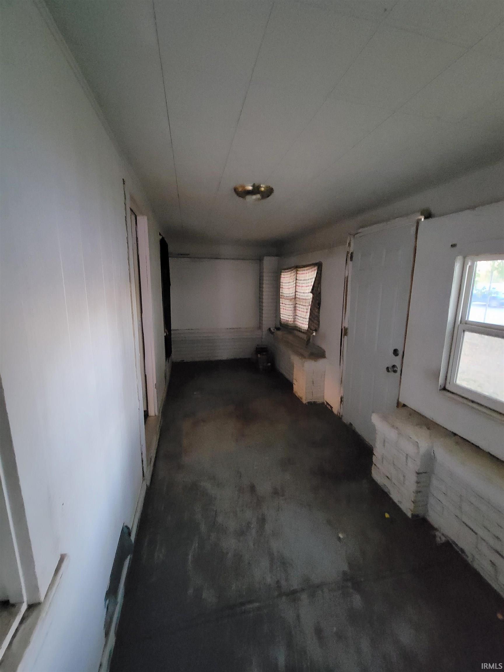 2420 Lafayette Avenue Terre Haute, IN 47805 - Photo 6 of 24