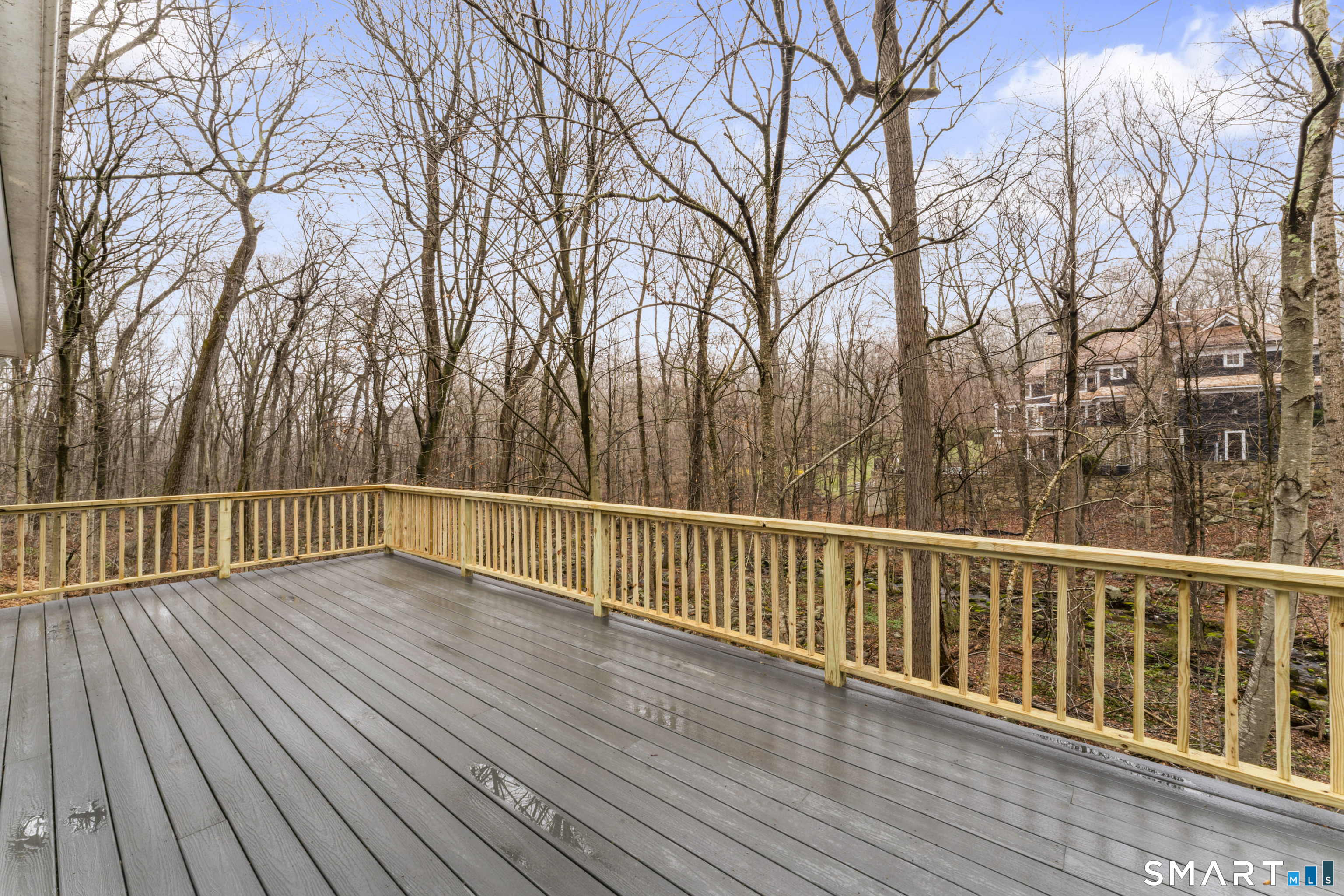 147 Thayer Pond Road Wilton, CT 06897 - Photo 37 of 40