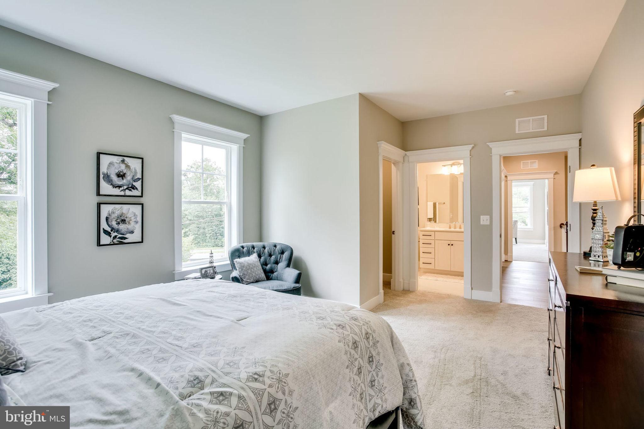 9951 Meadowlark Road Vienna, VA 22182 - Photo 59 of 79 Gallery Image 59