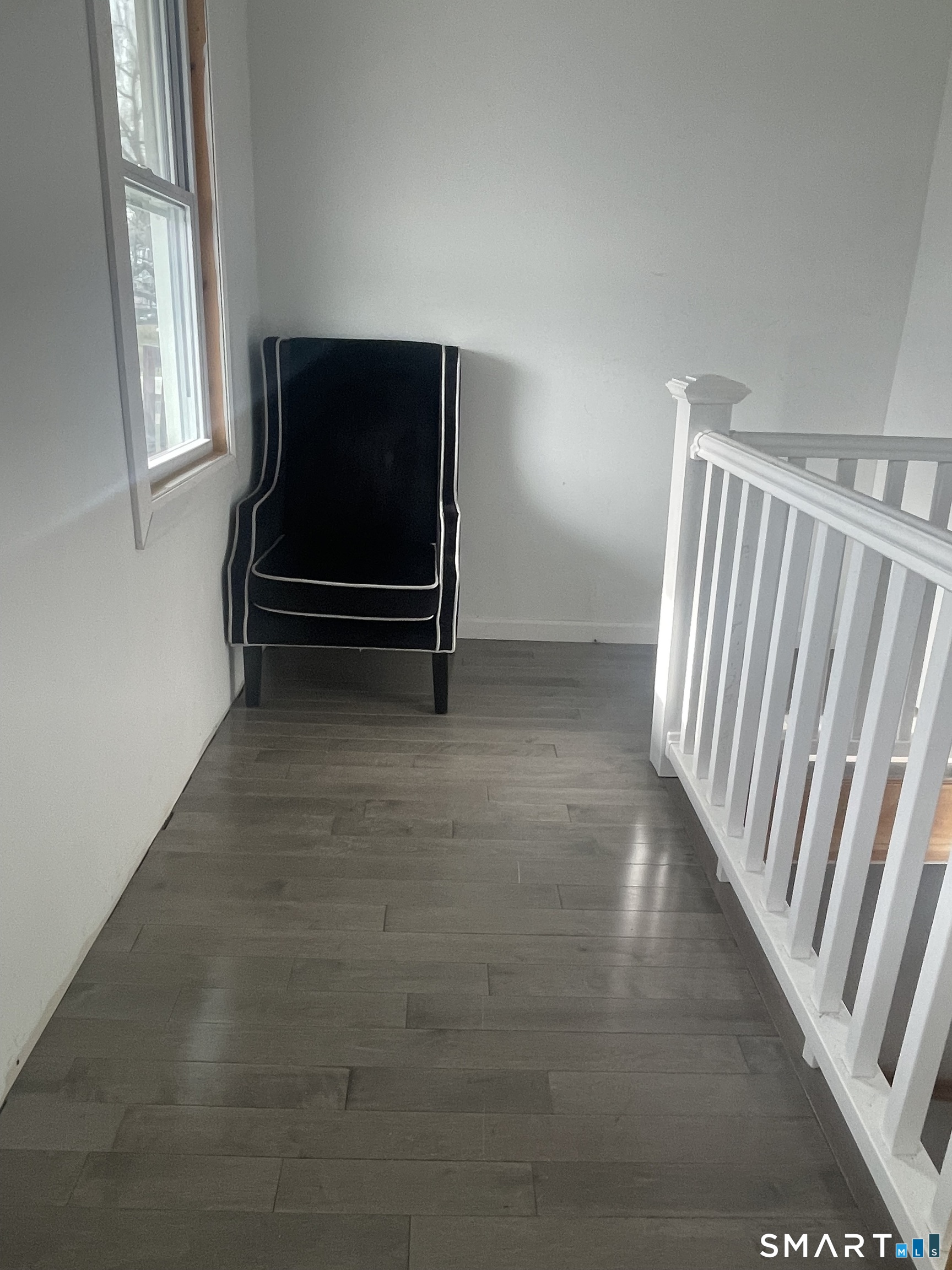 176 Pearl Street Waterbury, CT 06704 - Photo 18 of 19 a living room with furniture