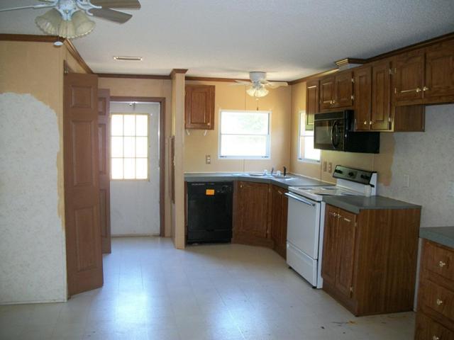 1372 Neptune Road Ashland City, TN 37015 - Photo 4 of 10 Gallery Image 4