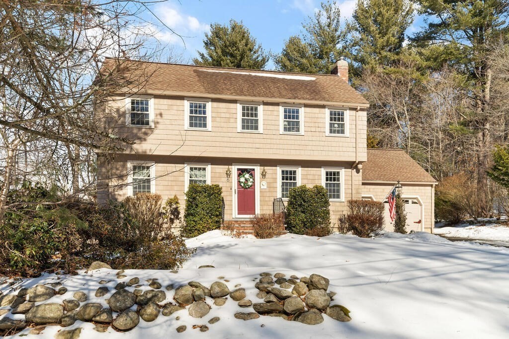 6 Gelding Road Chelmsford, MA 01824 - Photo 3 of 35 Gallery Image 3
