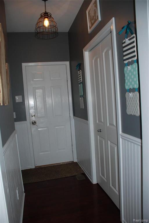 3535 Hogan Circle Rochester Hills, MI 48307 - Photo 9 of 43