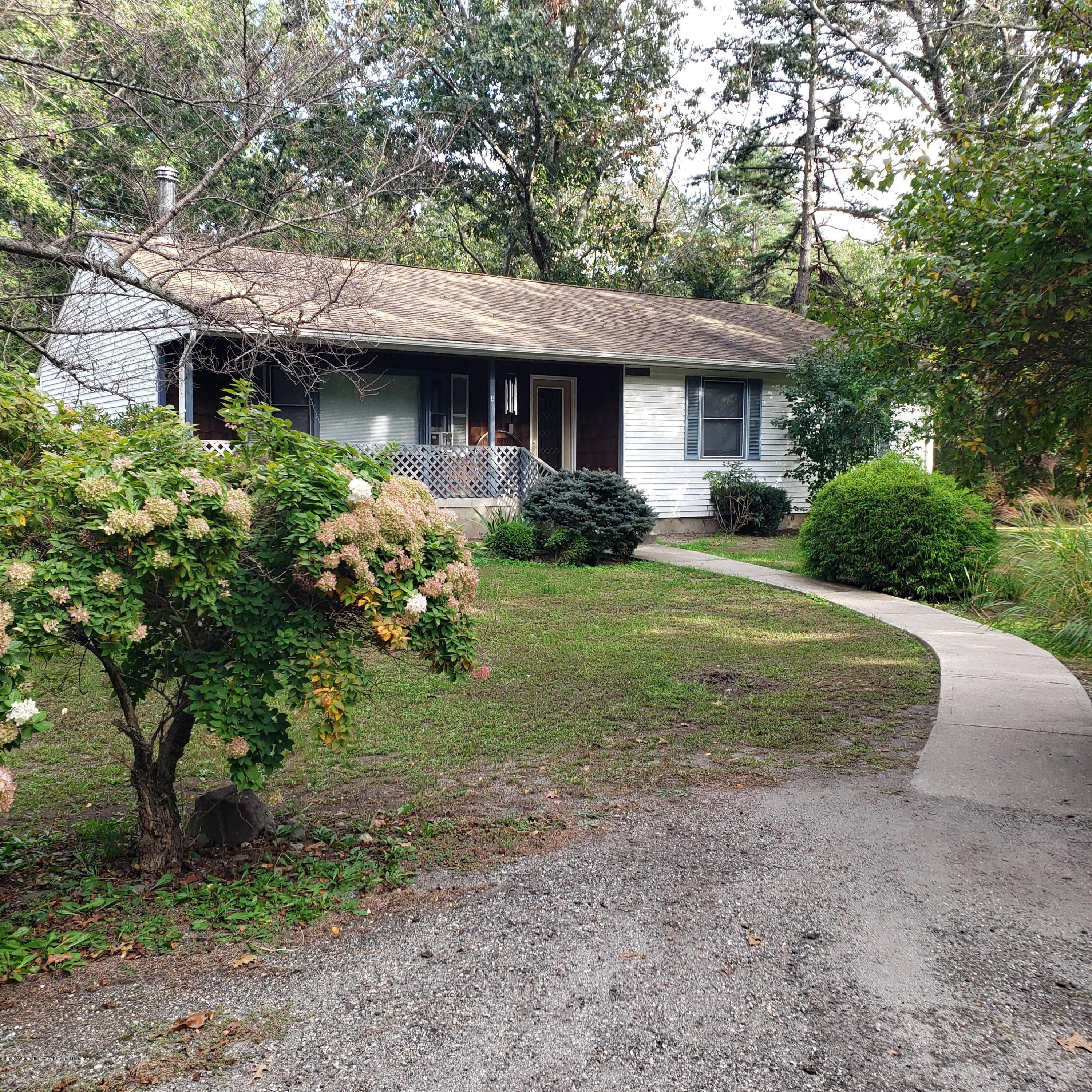 4 Russell Childs Road Jackson, NJ 08527 - Photo 1 of 20 20200926_162551