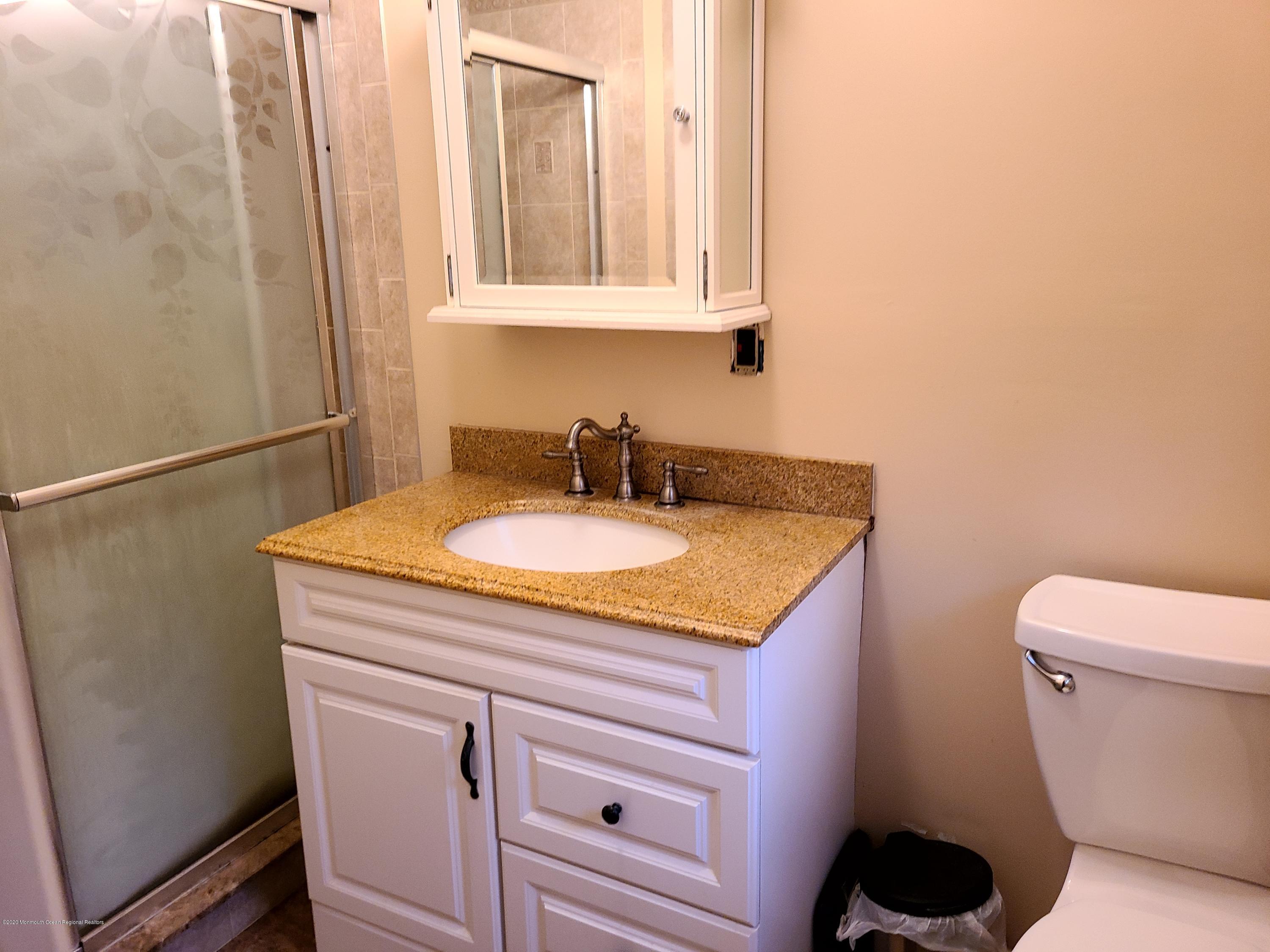 4 Russell Childs Road Jackson, NJ 08527 - Photo 13 of 20 20201031_163618_10