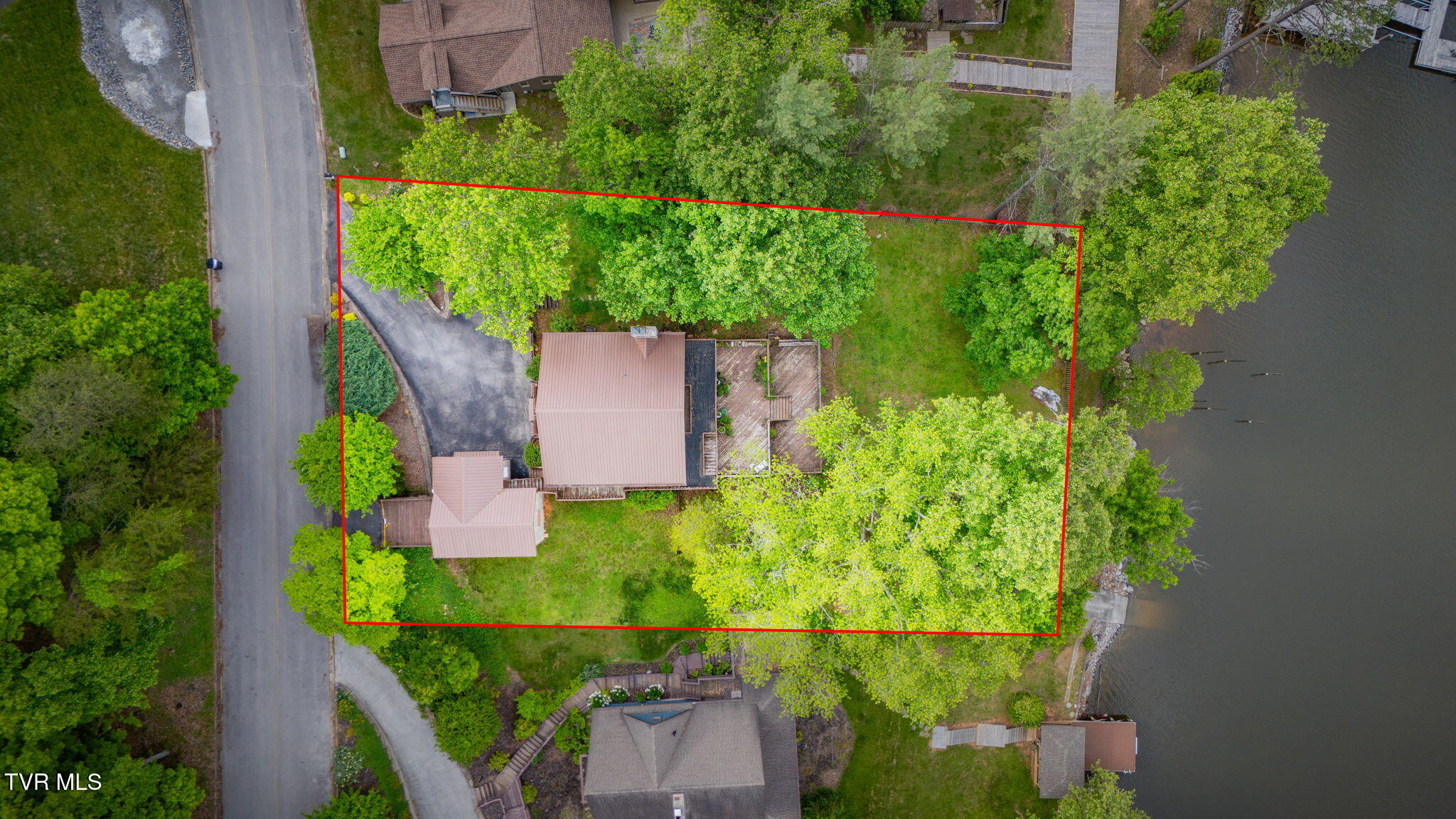 457 Lakeshore Road Bluff City, TN 37618 - Photo 52 of 58 108a