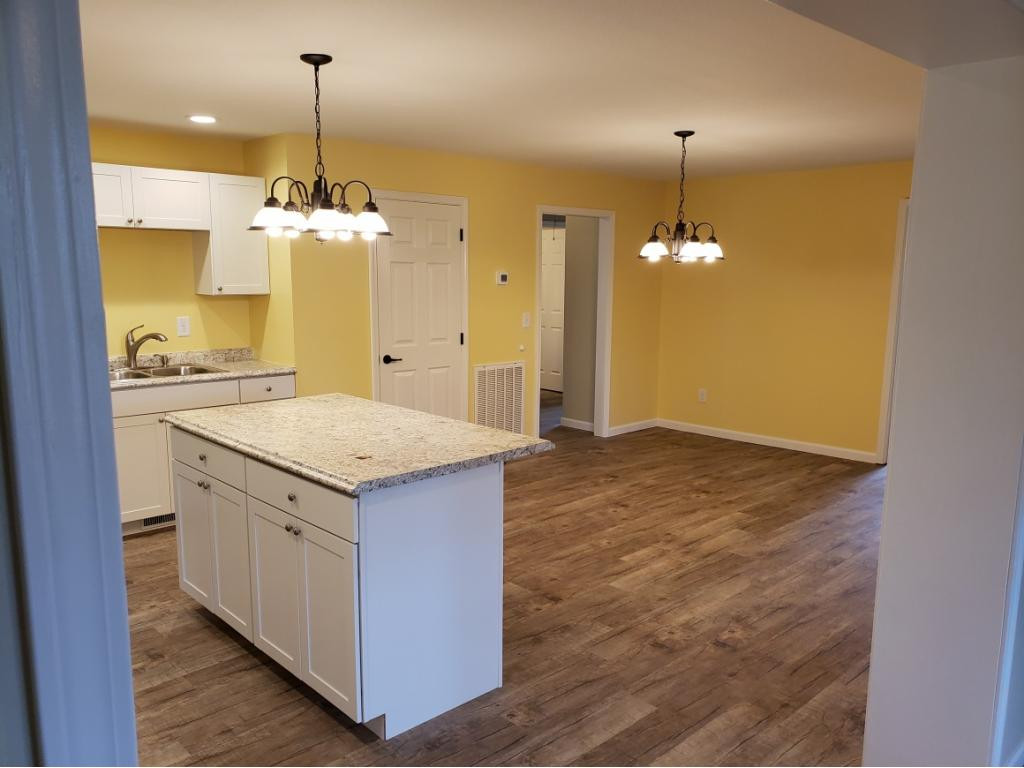 135 Bayless Road Jonesborough, TN 37659 - Photo 15 of 26 Good size Kitchen island