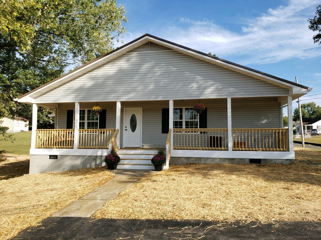 135 Bayless Road Jonesborough, TN 37659 - Photo 2 of 26 Photo 2