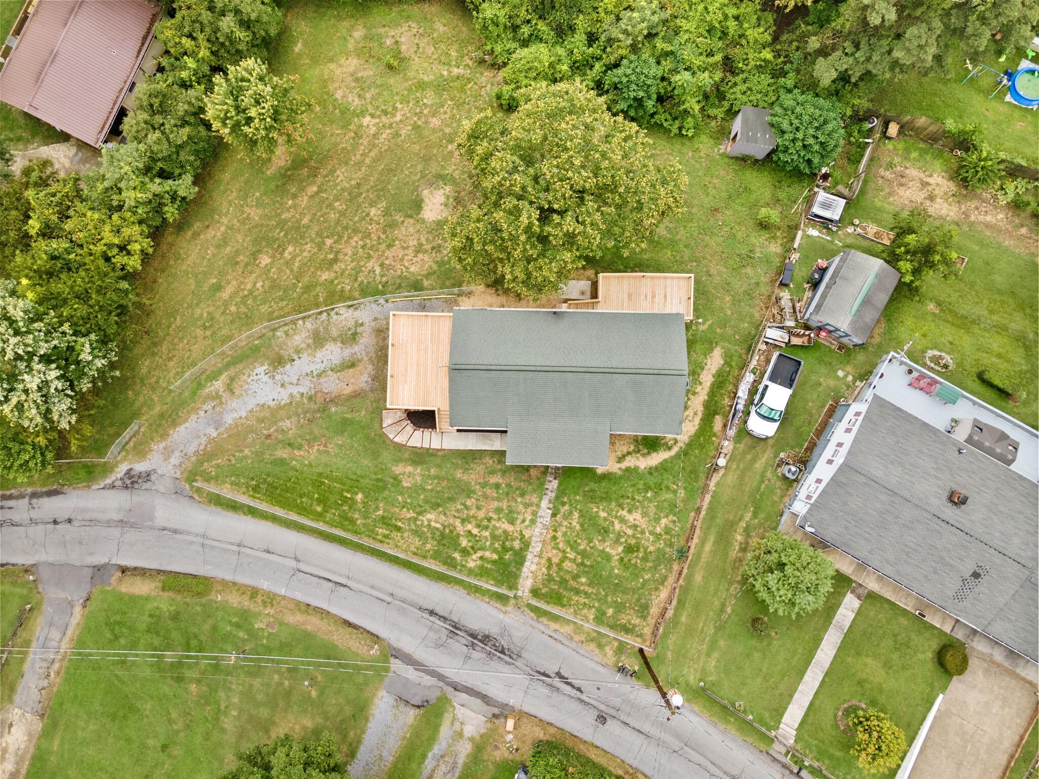 1380 Ridgecrest Avenue Kingsport, TN 37660 - Photo 31 of 32 31