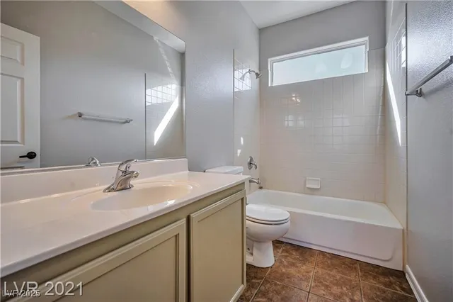 $2,150 | 10966 Positano Street, Las Vegas, NV 89141