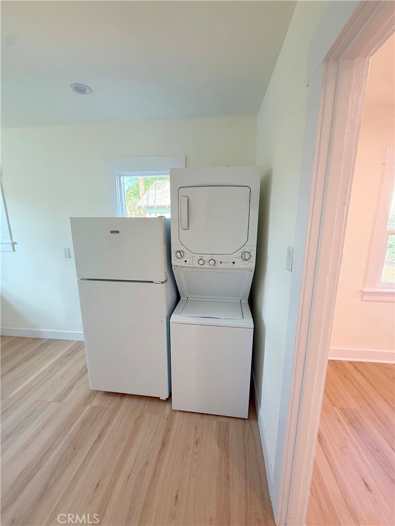 1546 Whitefield Road Pasadena, CA 91104 - Photo 5 of 13