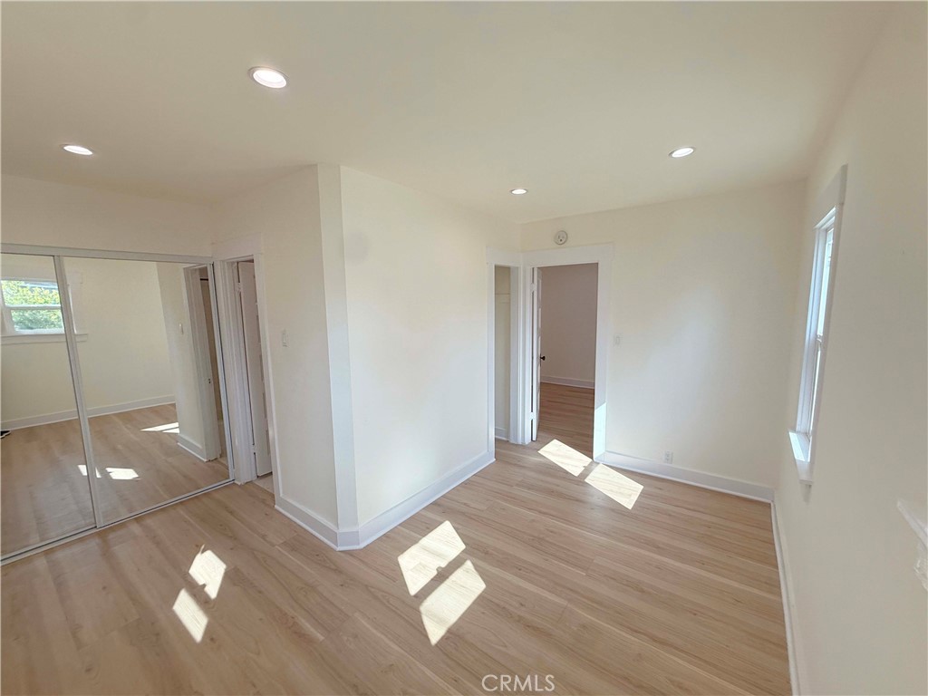 1546 Whitefield Road Pasadena, CA 91104 - Photo 7 of 13