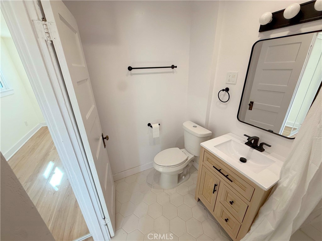 1546 Whitefield Road Pasadena, CA 91104 - Photo 8 of 13