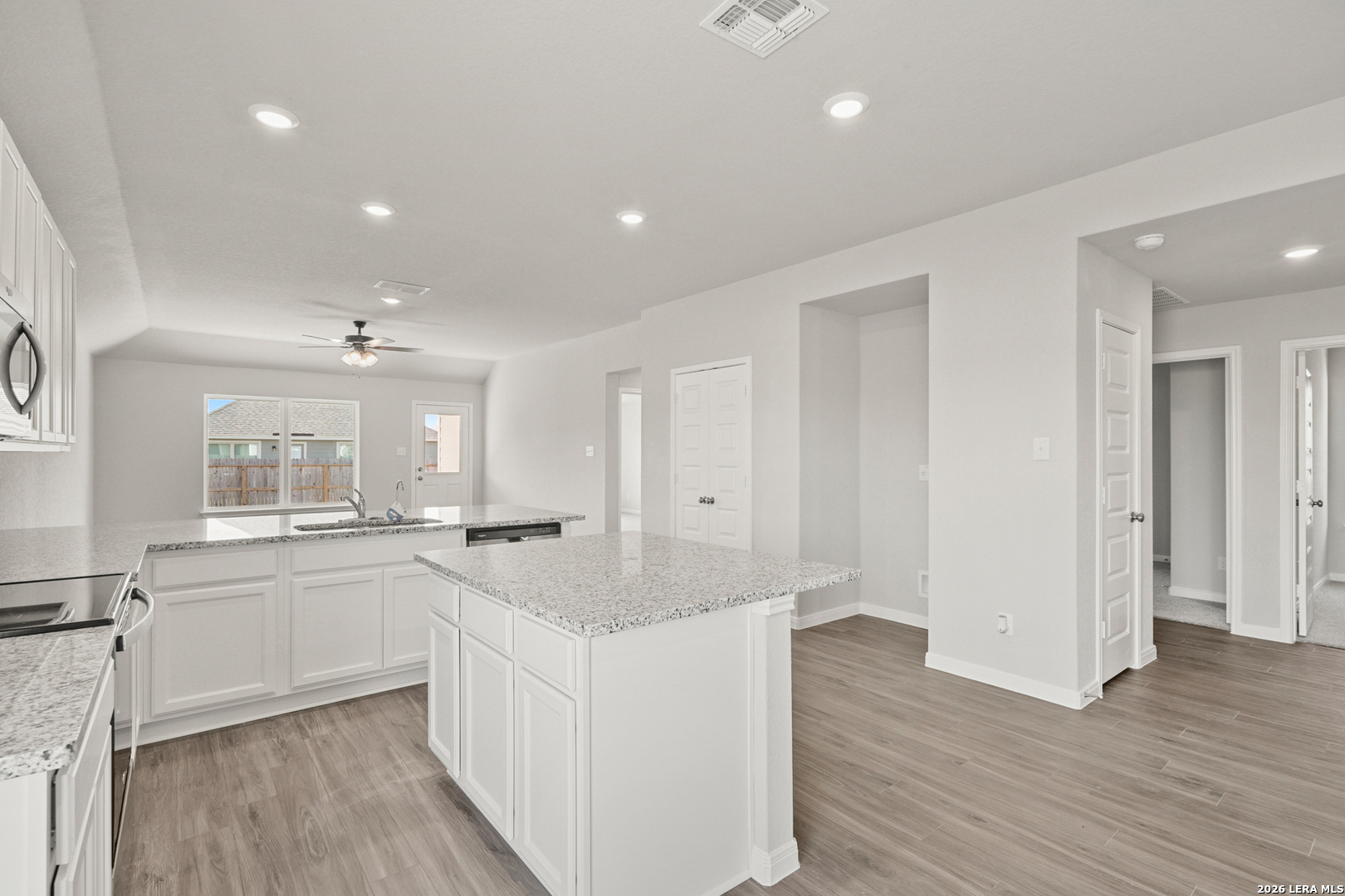 1237 Sweden Chill Seguin, TX 78155 - Photo 14 of 28