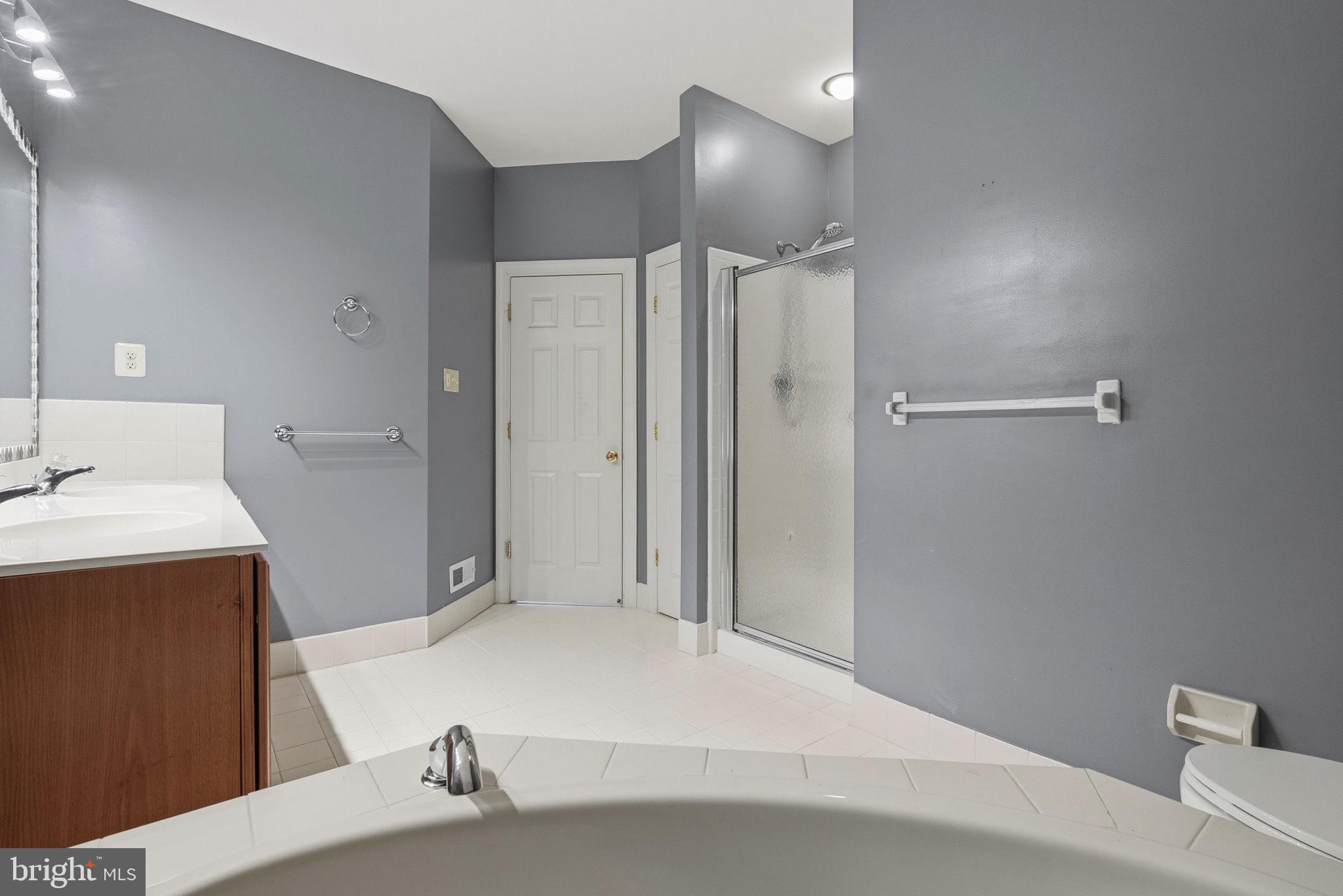 705 East Kennedy Road North Wales, PA 19454 - Photo 16 of 45