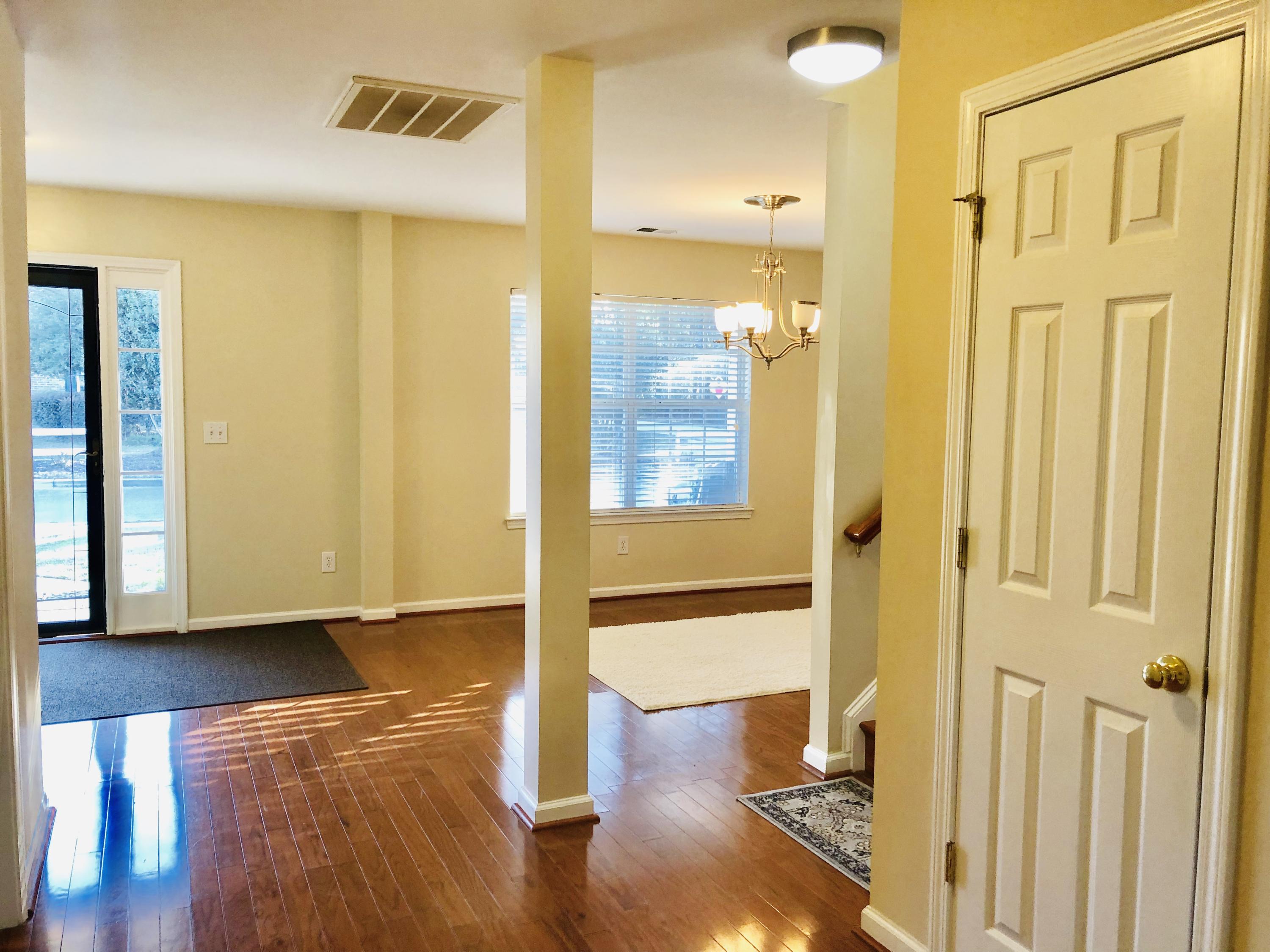 3556 Galaxy Road Ladson, SC 29456 - Photo 4 of 32 2737C2DE-0ADB-4C56-8436-ECF024D36746