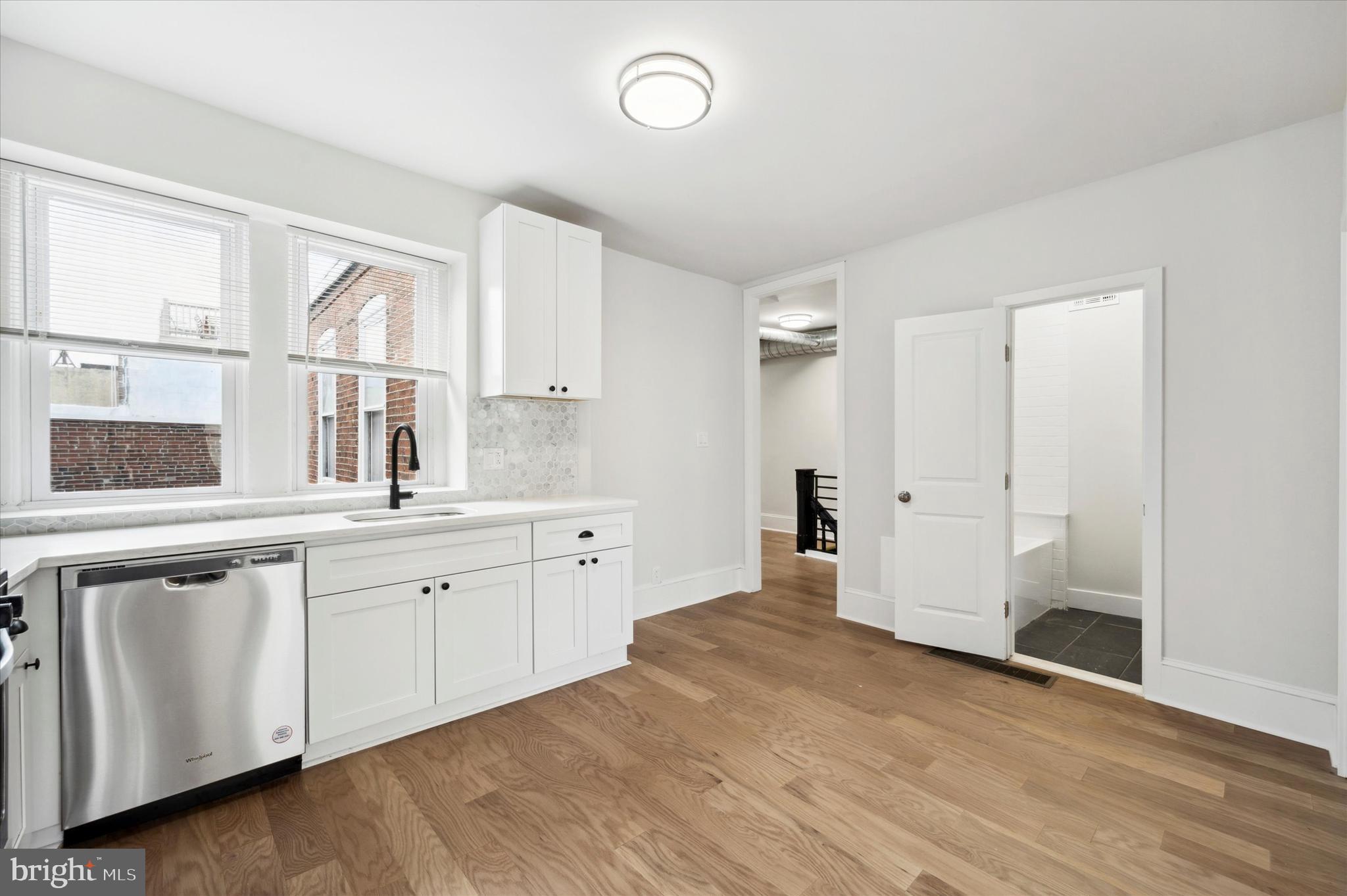 718 South 3rd Street, Unit PH Philadelphia, PA 19147 - Photo 6 of 14