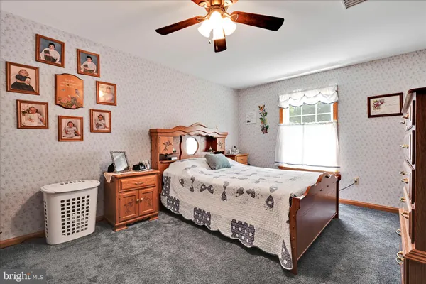 $850,000 | 569 Texter Mountain Road, Robesonia, PA 19551