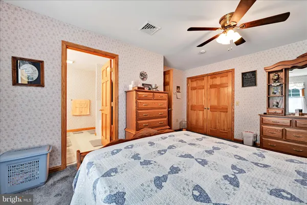 $850,000 | 569 Texter Mountain Road, Robesonia, PA 19551