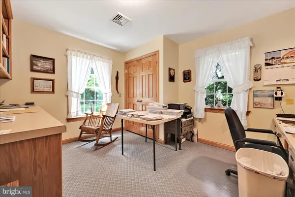 $850,000 | 569 Texter Mountain Road, Robesonia, PA 19551