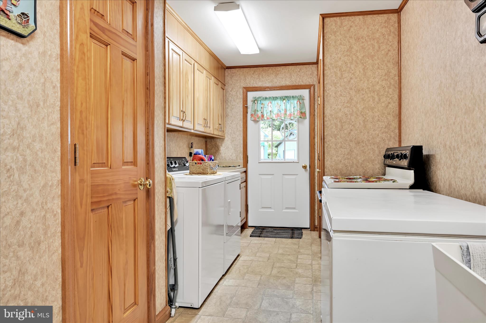 569 Texter Mountain Road Robesonia, PA 19551 - Photo 34 of 93 Laundry