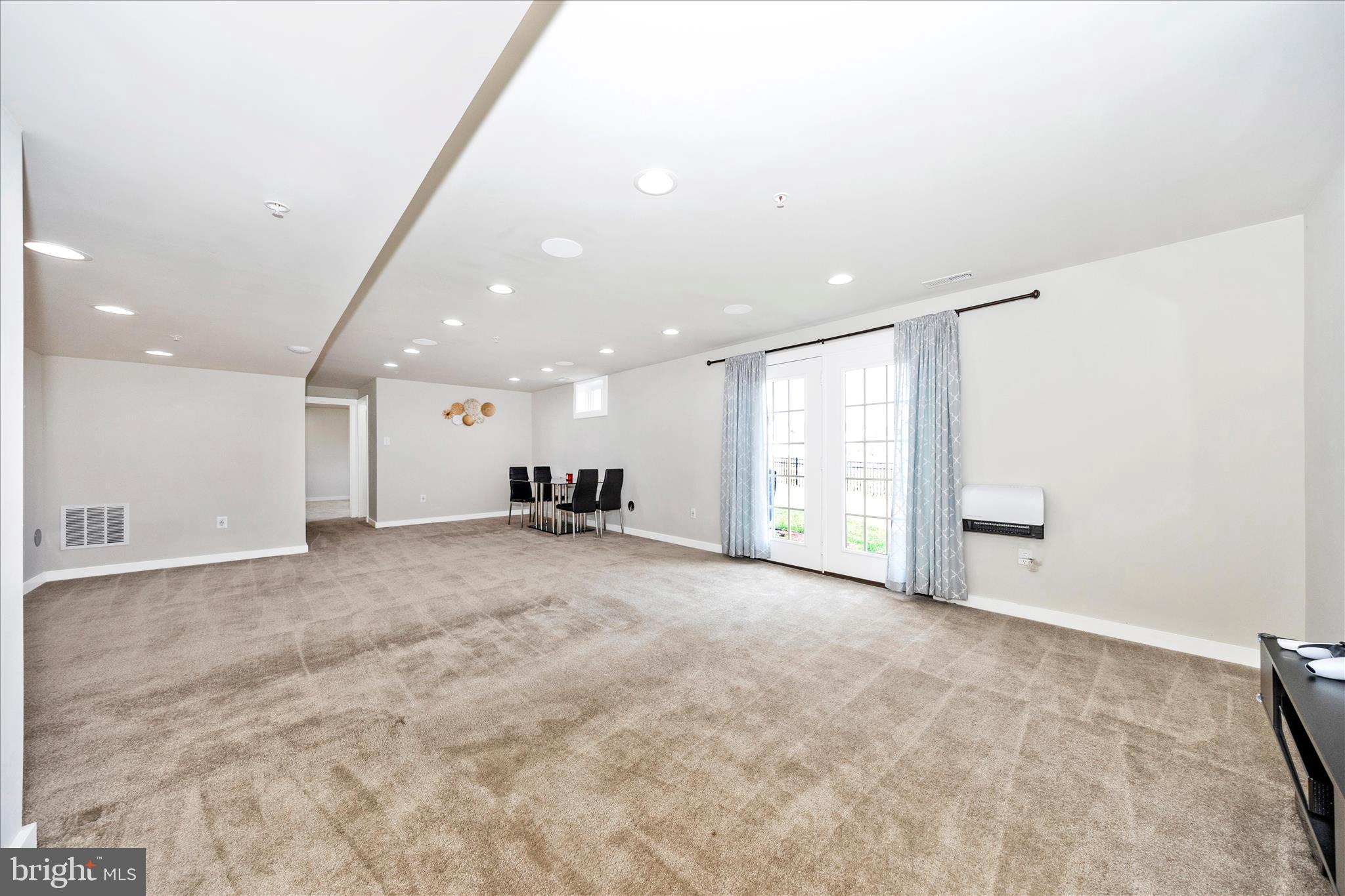 1301 Ricketts Road Frederick, MD 21702 - Photo 35 of 65 Family Room