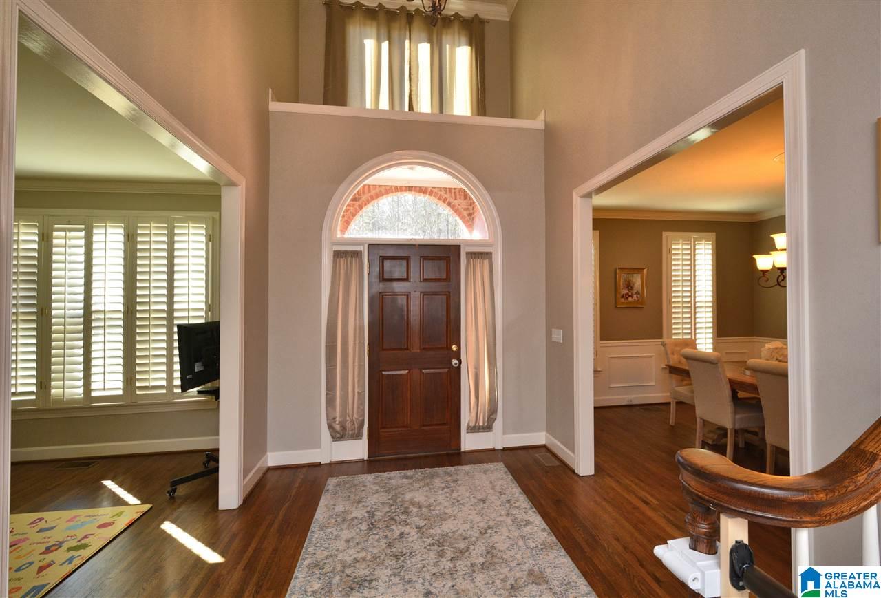 4037 Milner Way Hoover, AL 35242 - Photo 3 of 48