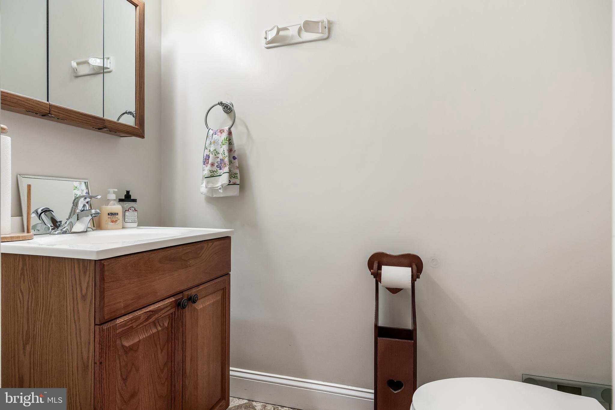 208 Chestnut Street Mount Holly, NJ 08060 - Photo 13 of 27