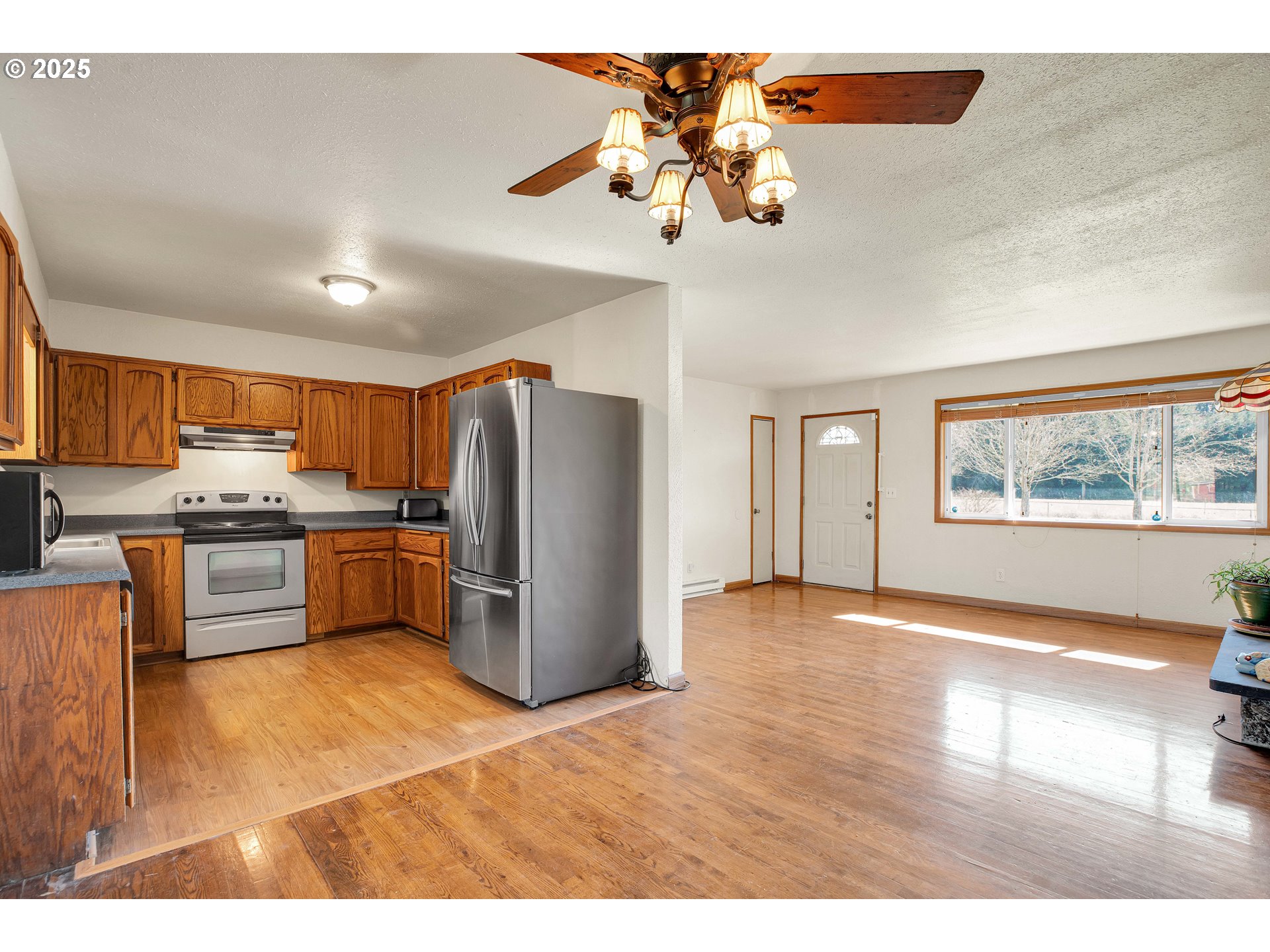 30681 Southeast Jackknife Road Eagle Creek, OR 97022 - Photo 11 of 42