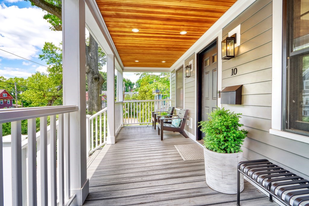 10 Rock View Road Milton, MA 02186 - Photo 3 of 40 Gallery Image 3