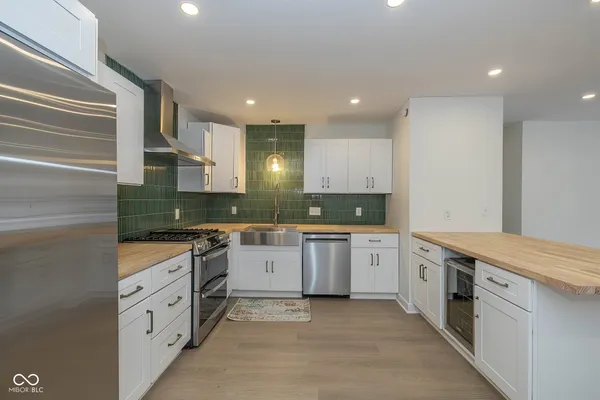 $349,900 | 3209 East Loretta Drive, Indianapolis, IN 46227