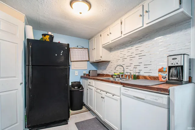 $145,900 | 26427 Evans Drive, South Bend, IN 46628